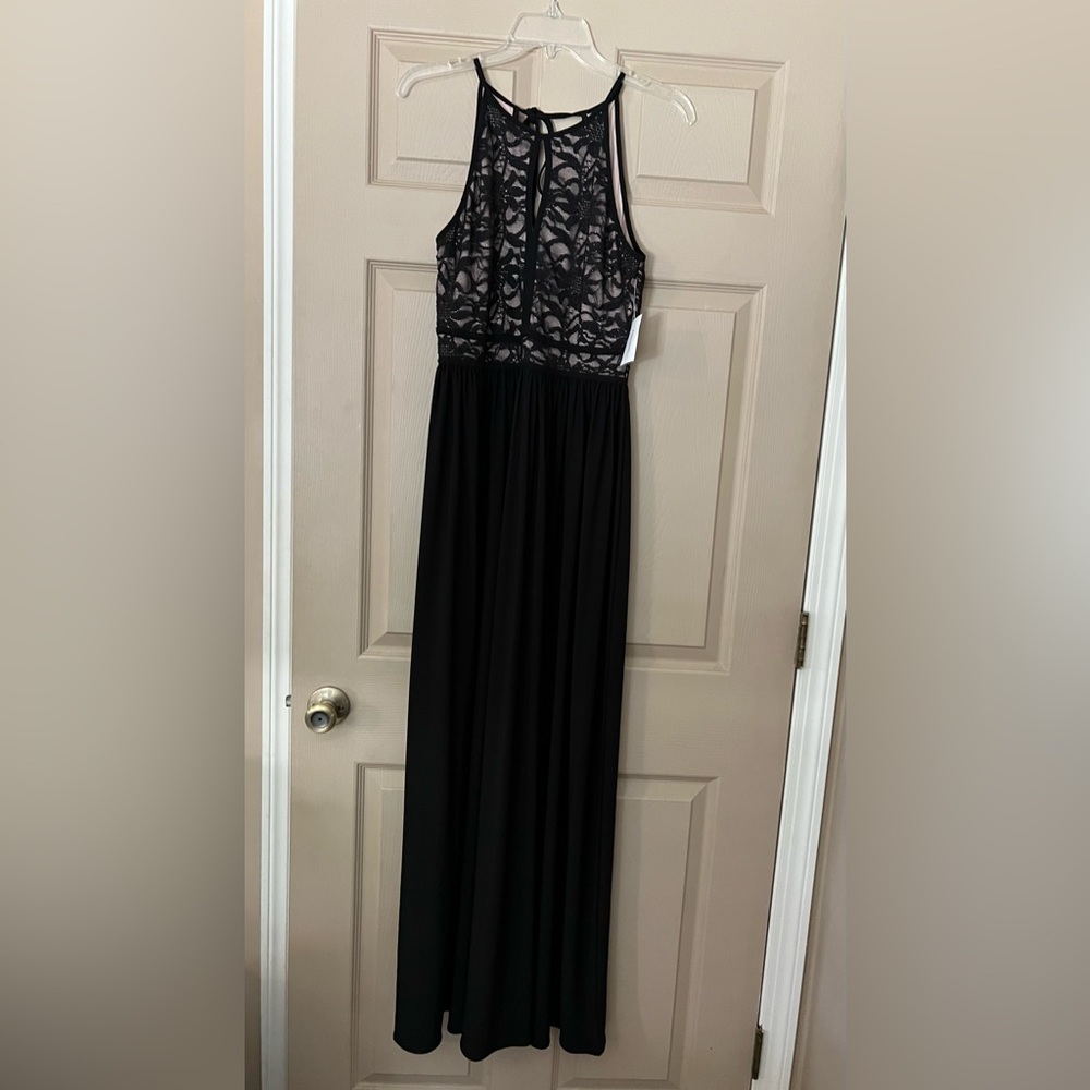 Nightway Party Dress Formal Halter Key Hole long black lacy NWT women's 8
